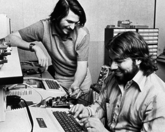 Apple Founding